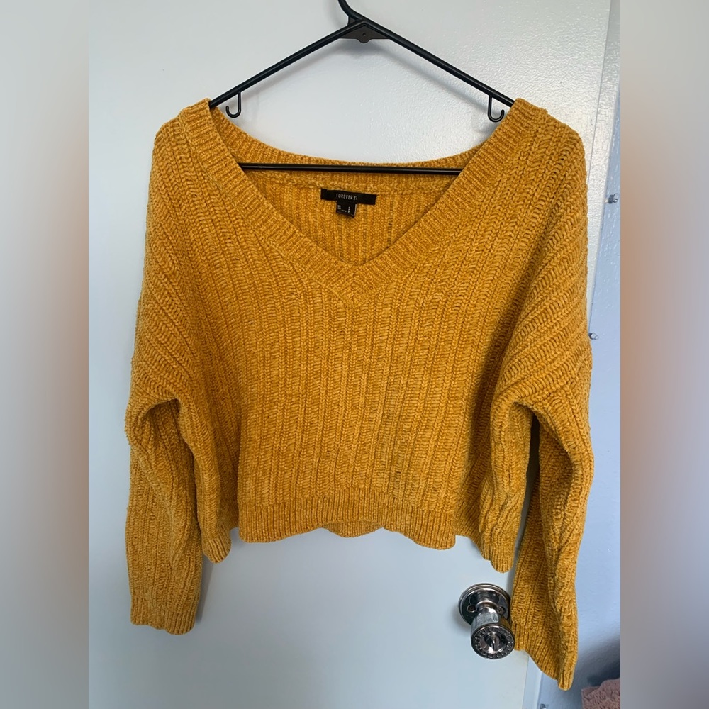 FREE with purchase Forever 21 cropped sweater yellow small